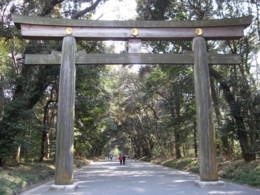 工房の近く明治神宮 北参道口にある鳥居です。風格があります。